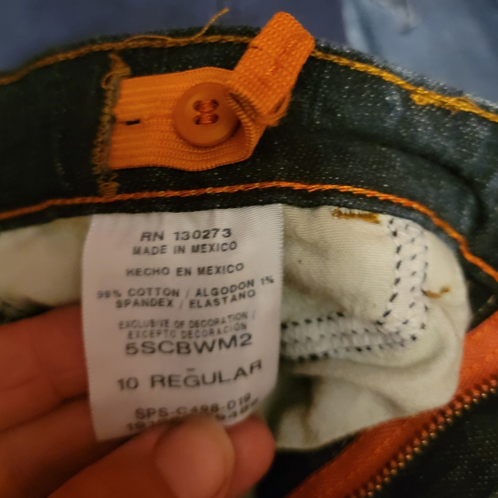 Wrangler - Picture 4 of 4